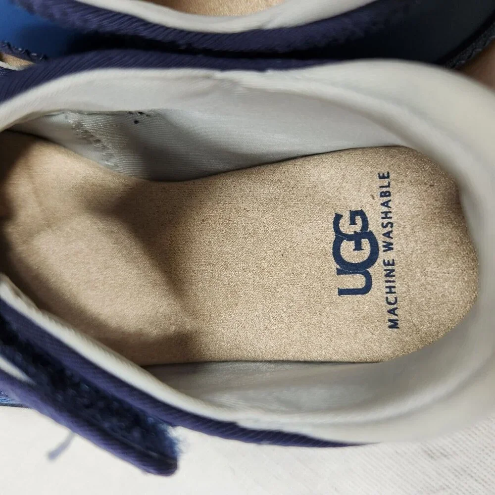 UGG Kids Toddler Girls Size 10 Low Top Closed Toe Shoes Hook Loop Closure 348 - Picture 12 of 12